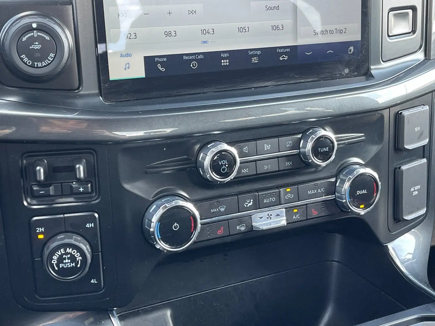 2022 Ford F-150 - $40,802
