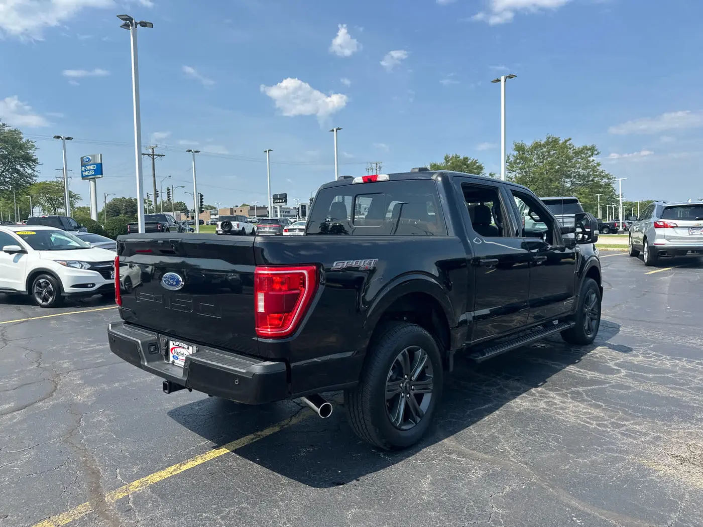 2023 Ford F-150 - $39,990
