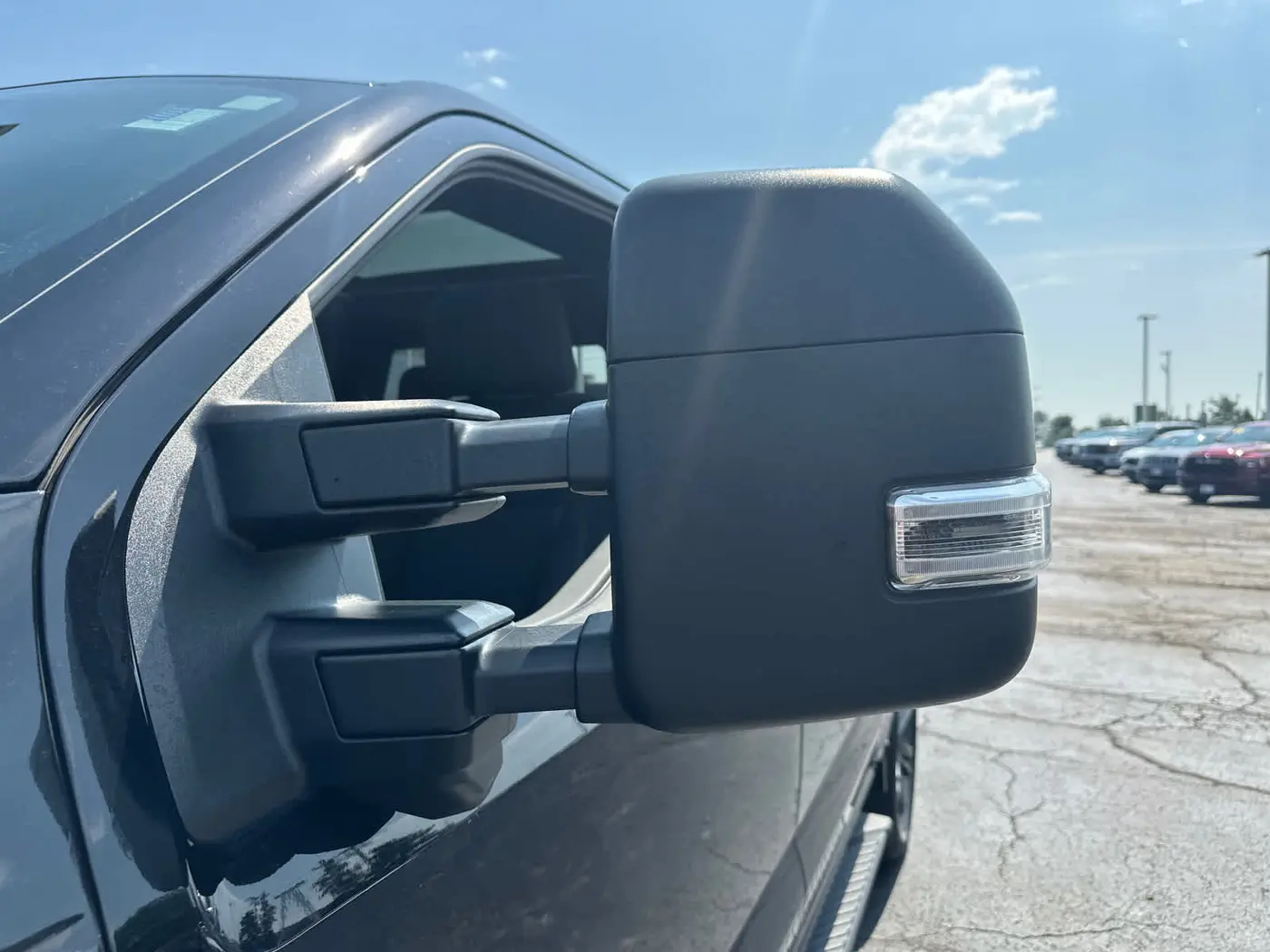 2023 Ford F-150 - $39,990