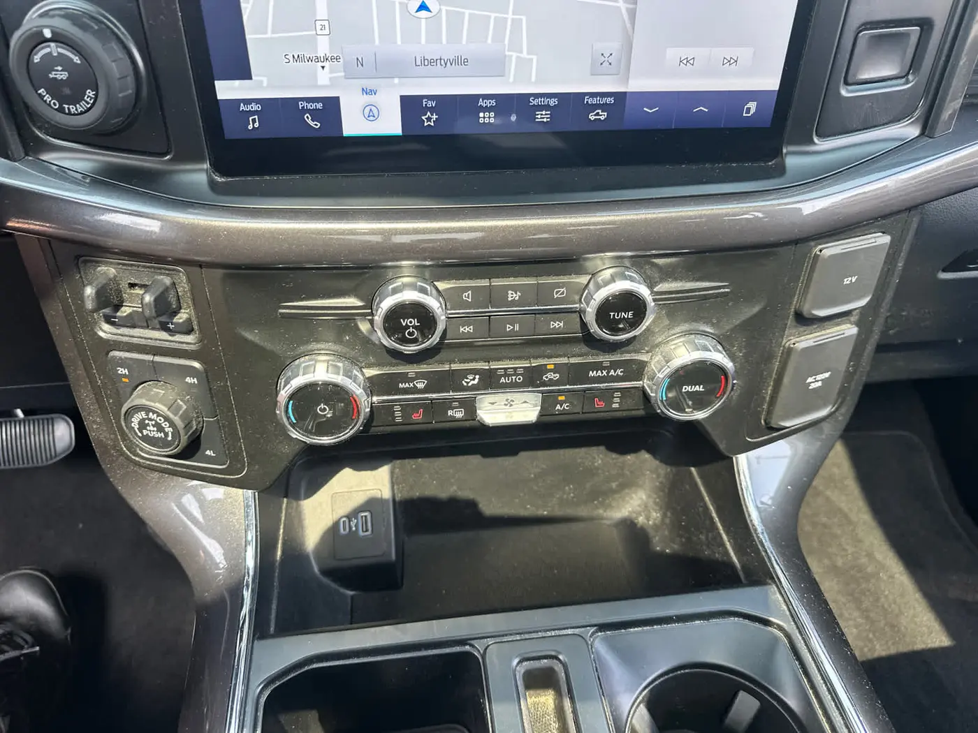2023 Ford F-150 - $39,990