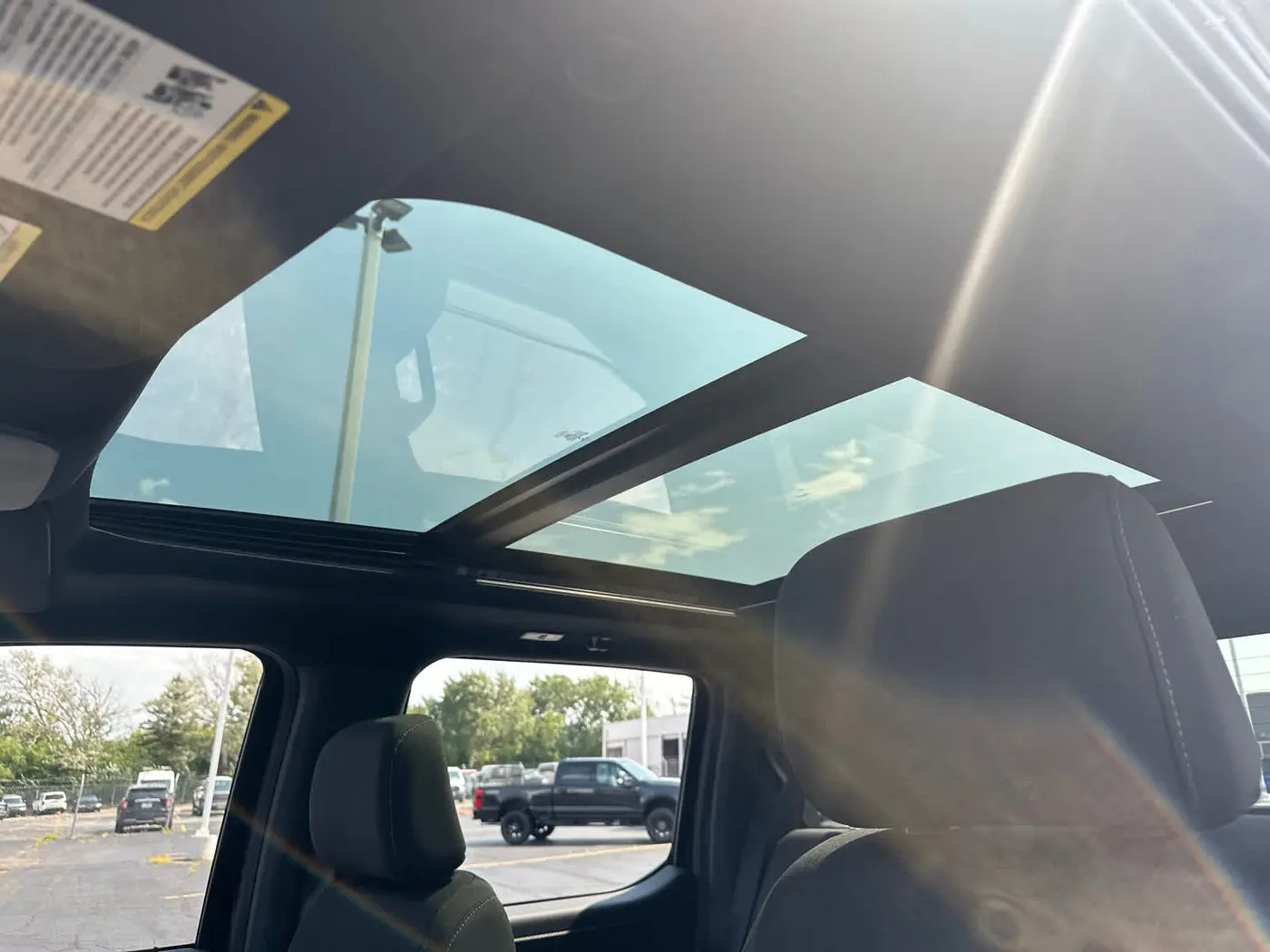 2023 Ford F-150 - $39,990