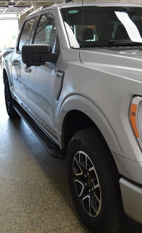 2023 Ford F-150 - $42,995