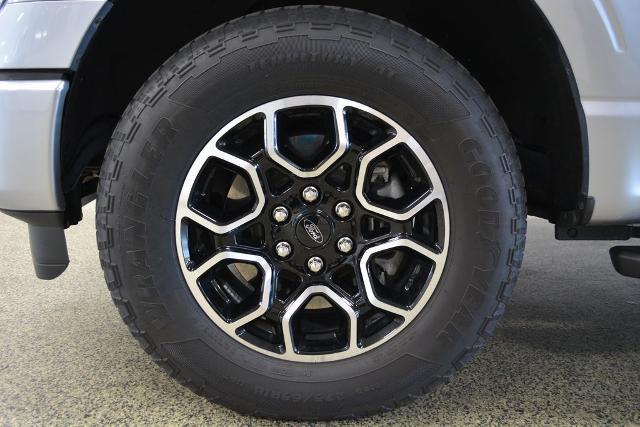 2023 Ford F-150 - $42,995