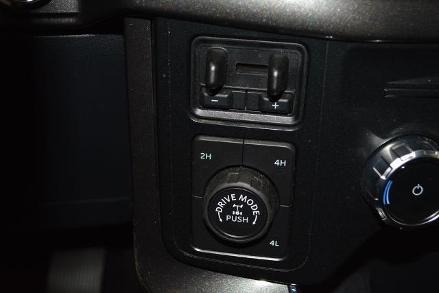 2023 Ford F-150 - $42,995