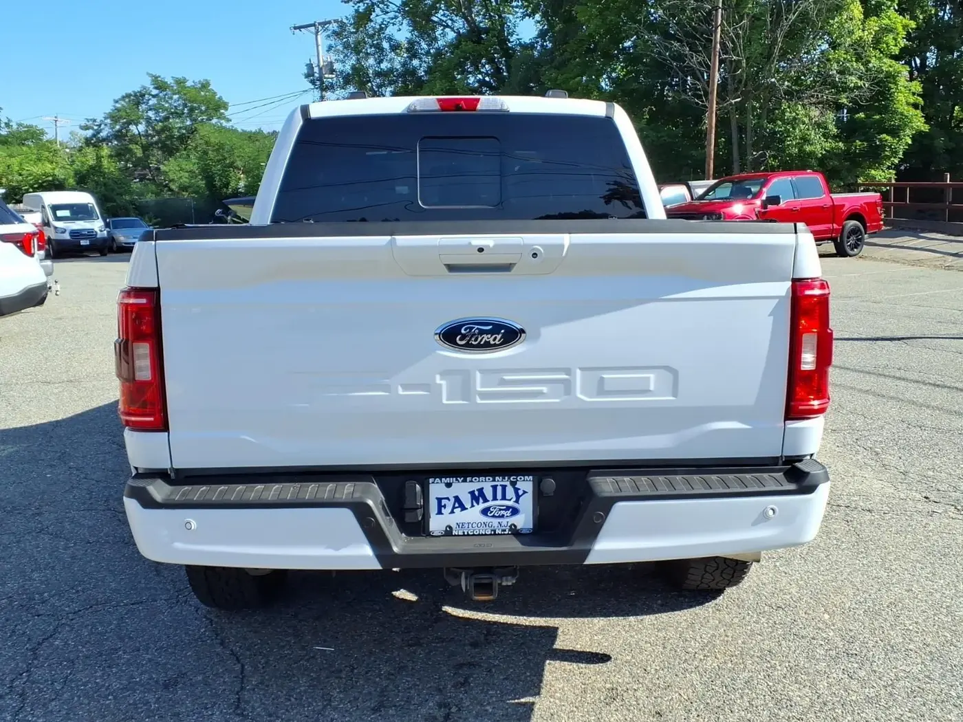 2022 Ford F-150 - $42,545