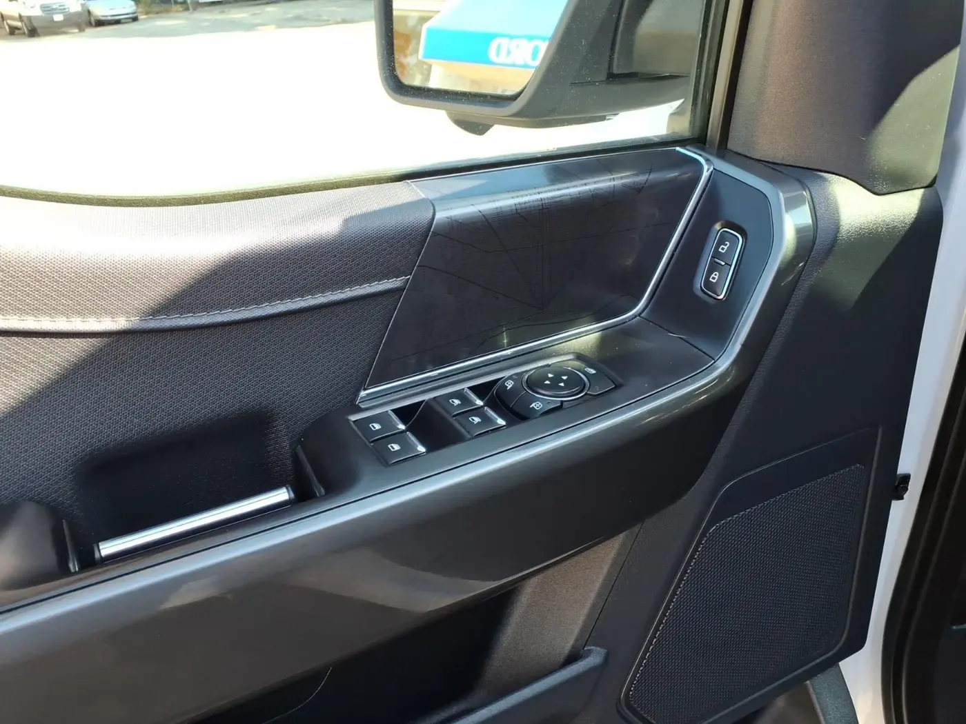 2022 Ford F-150 - $42,545