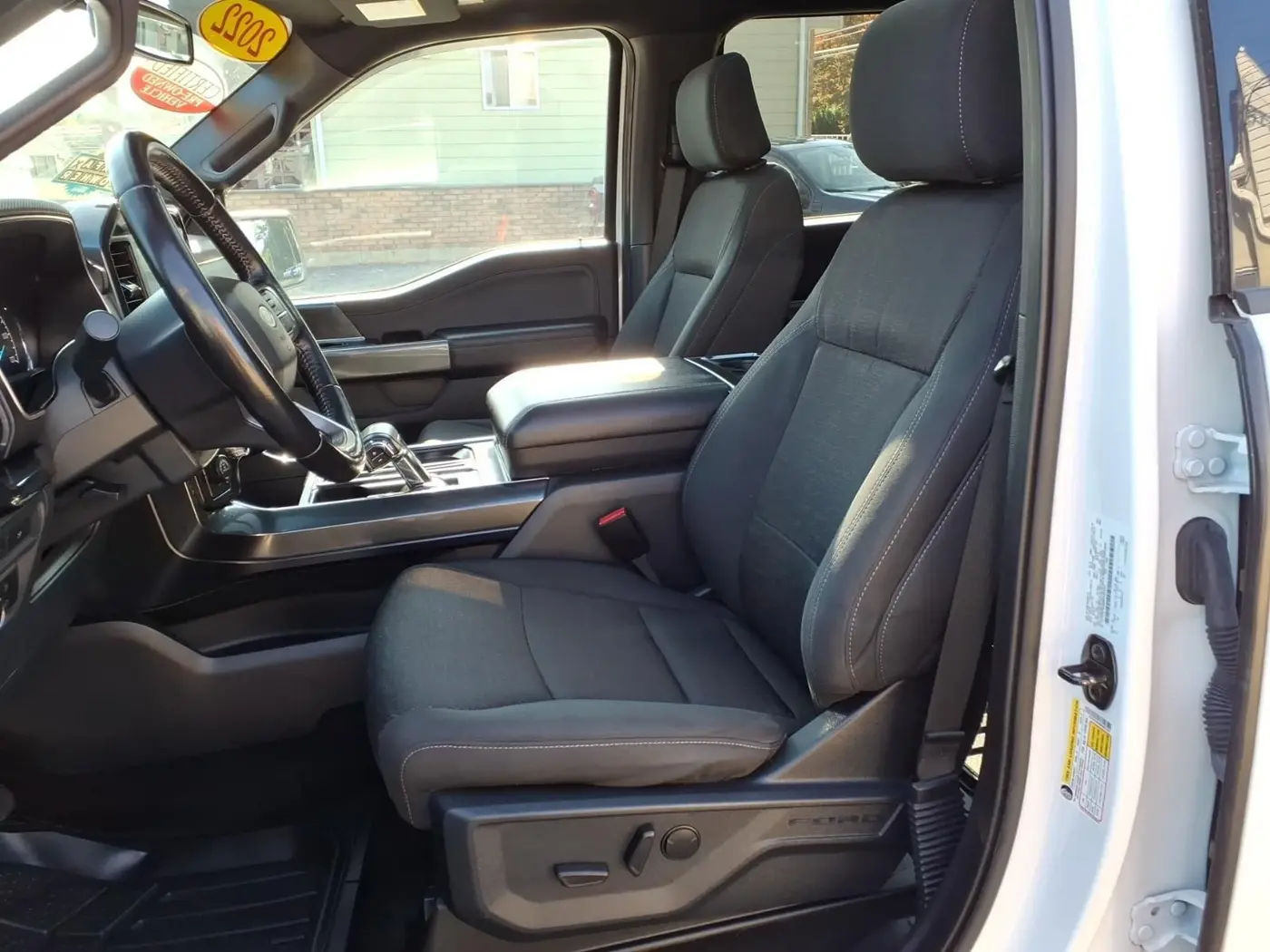 2022 Ford F-150 - $42,545