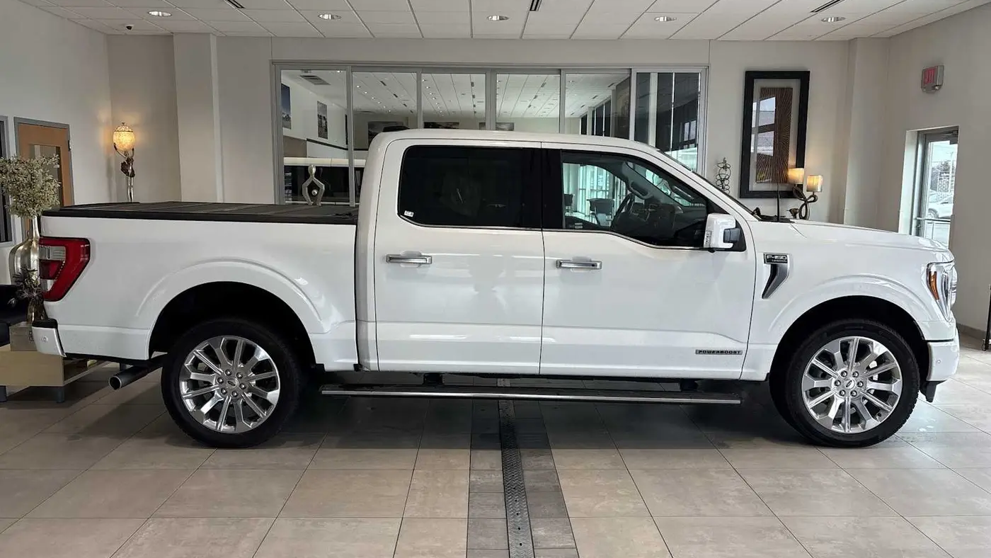 2023 Ford F-150 Platinum
