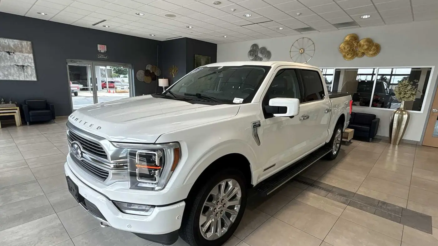 2023 Ford F-150 Platinum