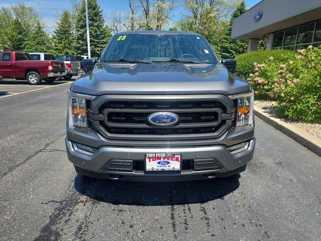 2023 Ford F-150 - $43,990