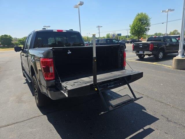 2023 Ford F-150 - $43,990