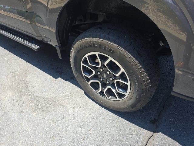 2023 Ford F-150 - $43,990
