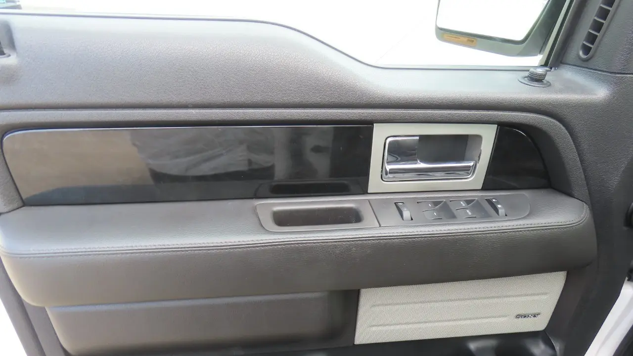 2011 Ford F-150 Platinum