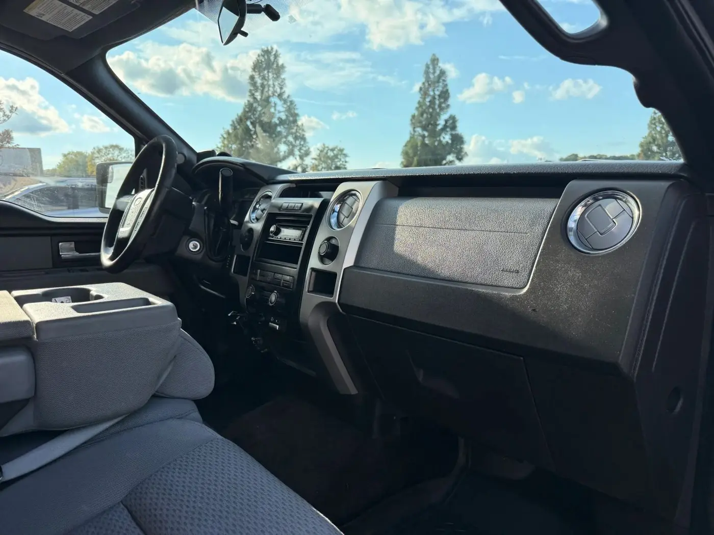2014 Ford F-150 - $10,950