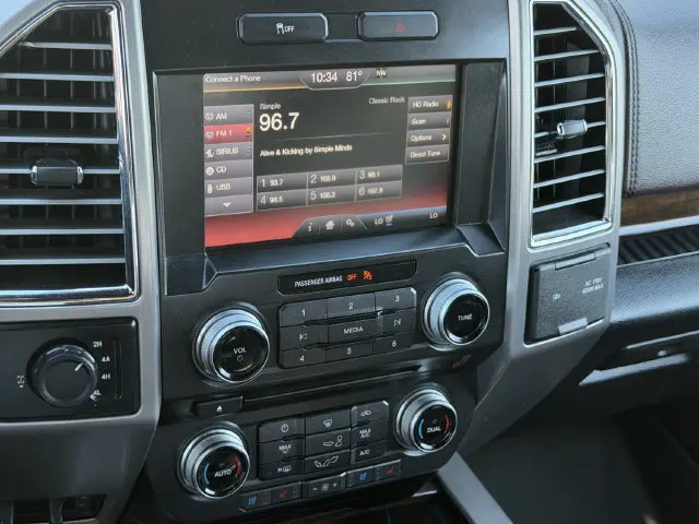 2015 Ford F-150 - $26,886