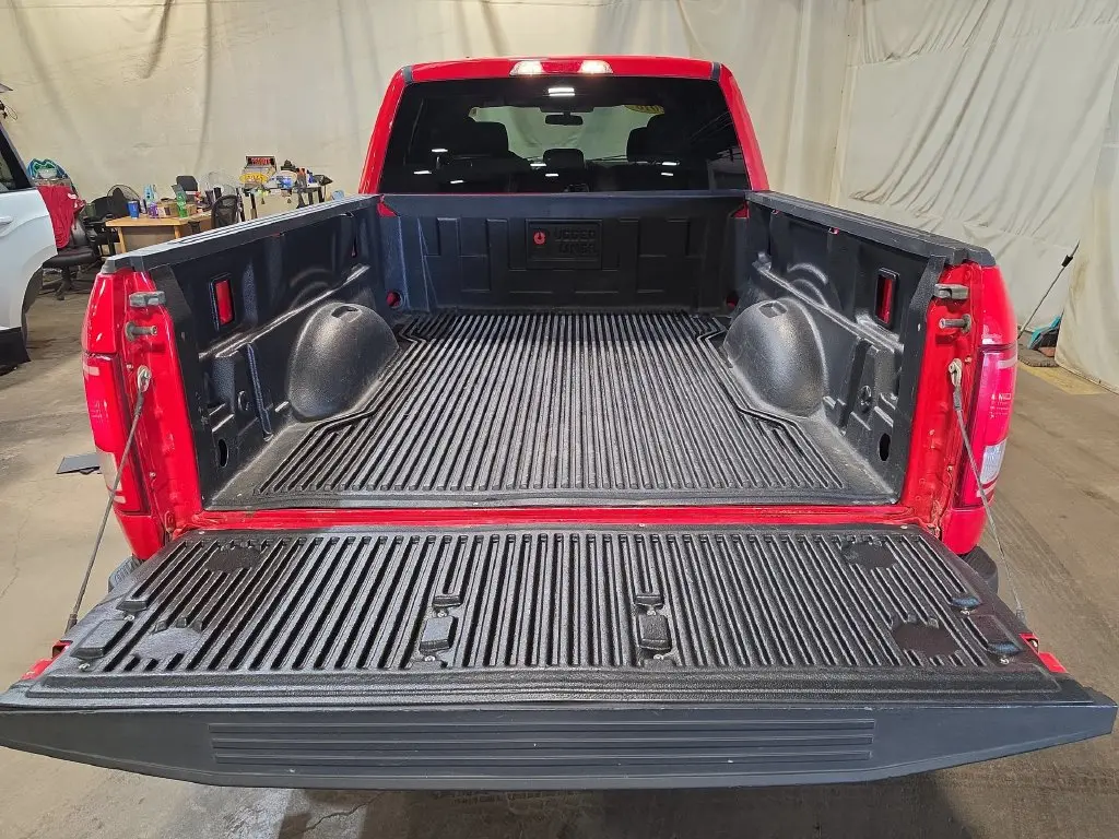 2016 Ford F-150 - $25,889