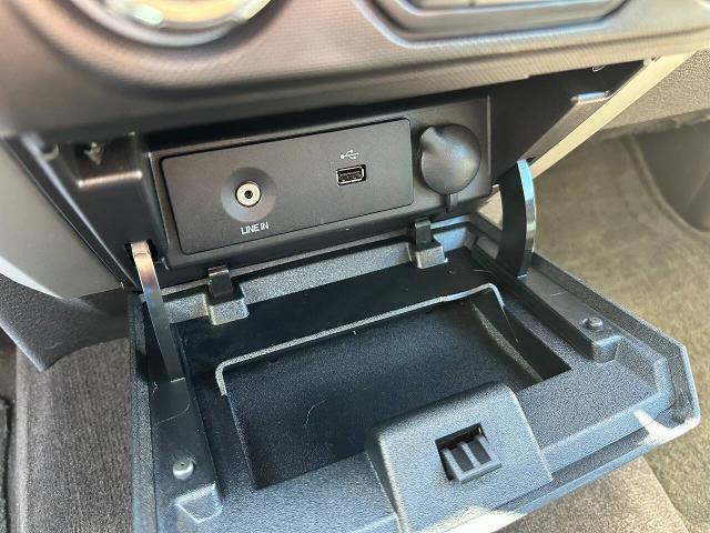 2013 Ford F-150 - $11,900