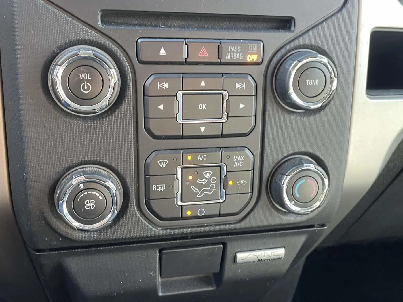 2014 Ford F-150 - $10,900