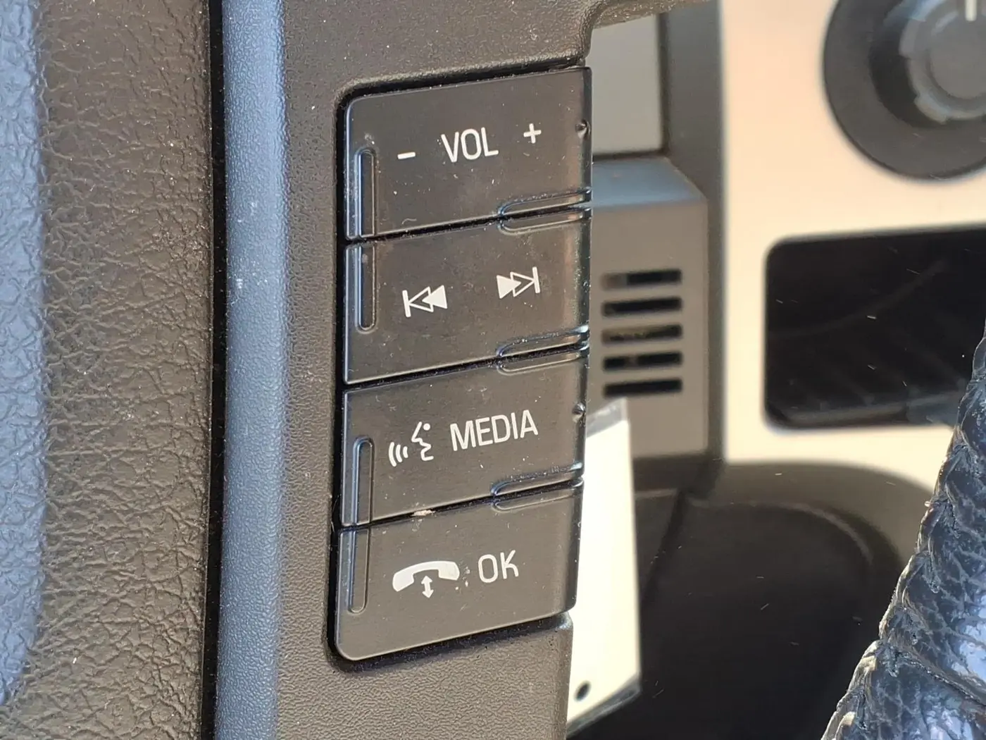 2013 Ford F-150 - $19,900