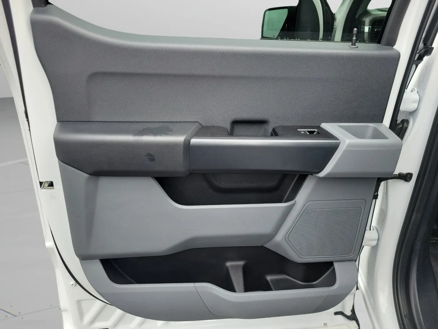 2025 Ford F-150 - $34,788