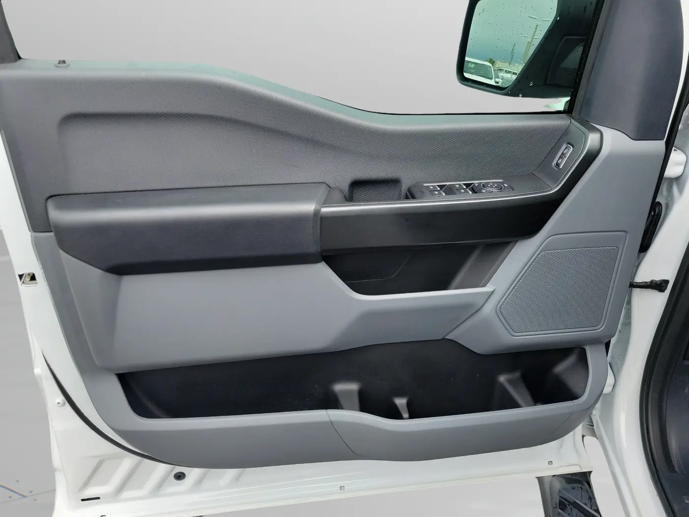 2025 Ford F-150 - $34,788