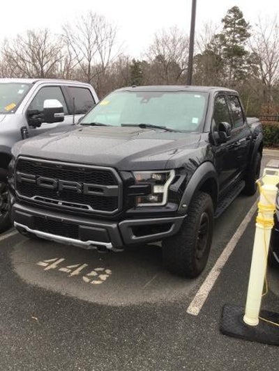 2018 Ford F-150 4X4 Raptor 4DR Supercrew 5.5 FT. SB