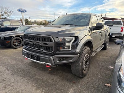 2019 Ford F-150 4X4 Raptor 4DR Supercrew 5.5 FT. SB