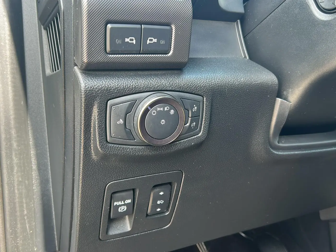 2020 Ford F-150 - $39,725