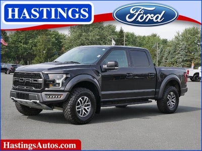 2017 Ford F-150 4X4 Raptor 4DR Supercrew 5.5 FT. SB