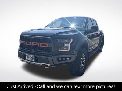 2018 Ford F-150 4X4 Raptor 4DR Supercrew 5.5 FT. SB