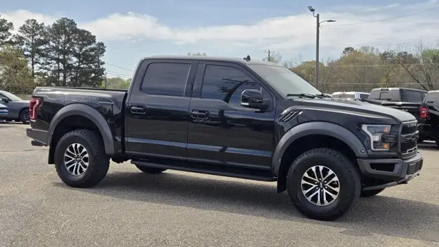 2020 Ford F-150 Raptor