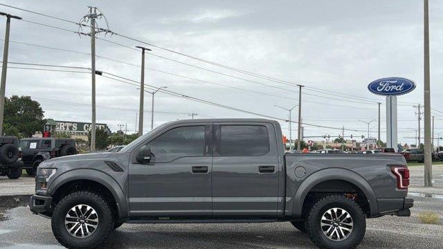 2020 Ford F-150 Raptor