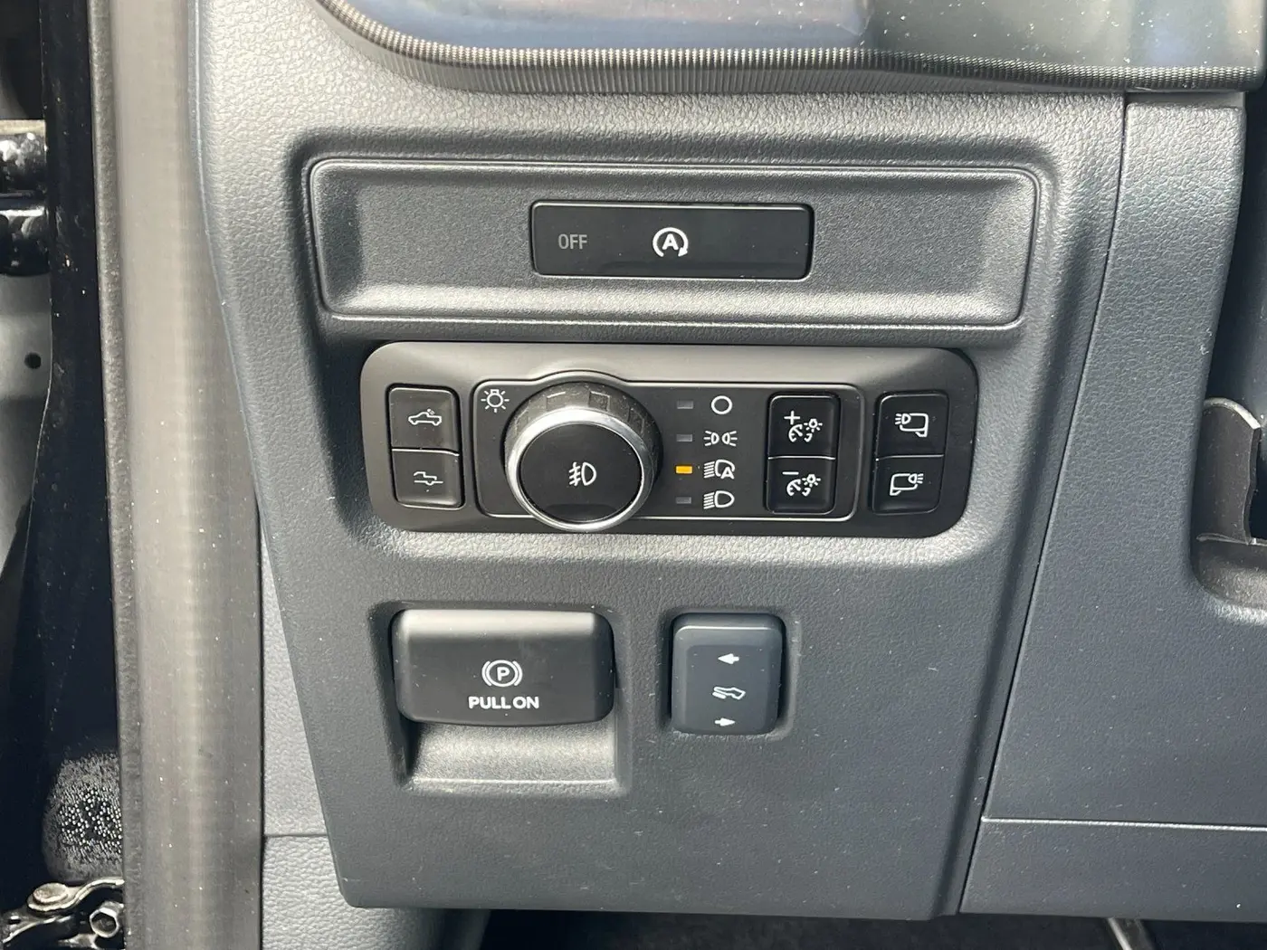2025 Ford F-150 - $75,801