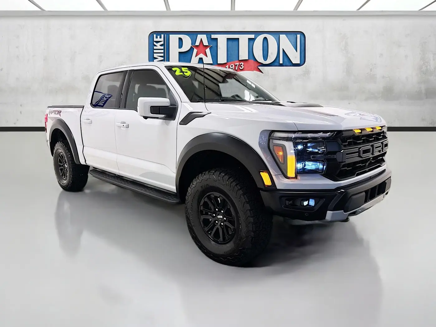 2025 Ford F-150 - $77,982