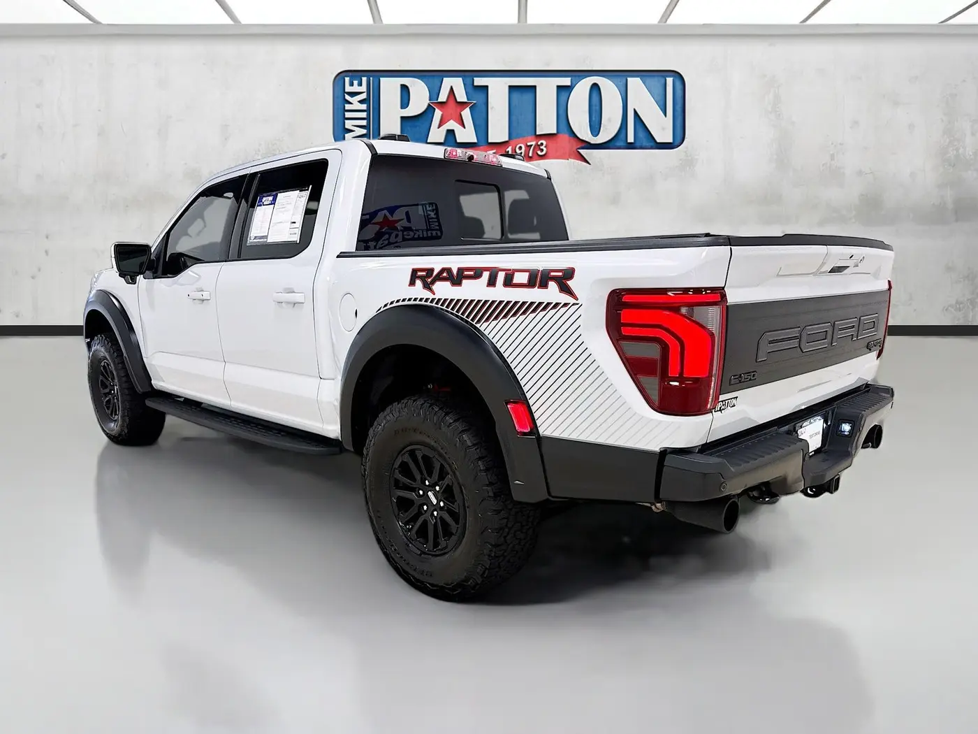 2025 Ford F-150 - $77,982