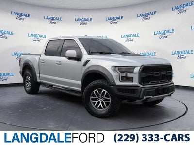 2017 Ford F-150 4X4 Raptor 4DR Supercrew 5.5 FT. SB