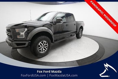 2017 Ford F-150 4X4 Raptor 4DR Supercrew 5.5 FT. SB