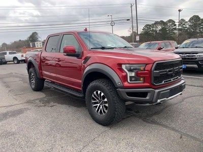2019 Ford F-150 4X4 Raptor 4DR Supercrew 5.5 FT. SB