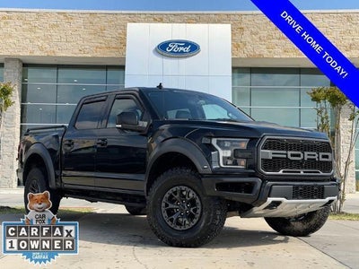 2020 Ford F-150 4X4 Raptor 4DR Supercrew 5.5 FT. SB
