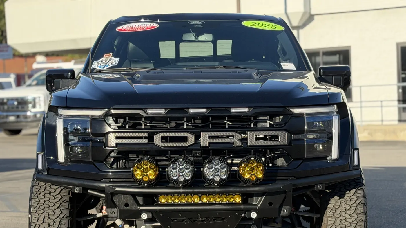 2025 Ford F-150 Raptor