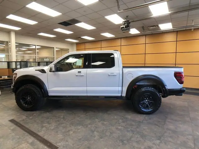 2025 Ford F-150 - $72,401