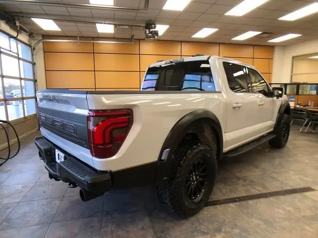 2025 Ford F-150 - $72,401