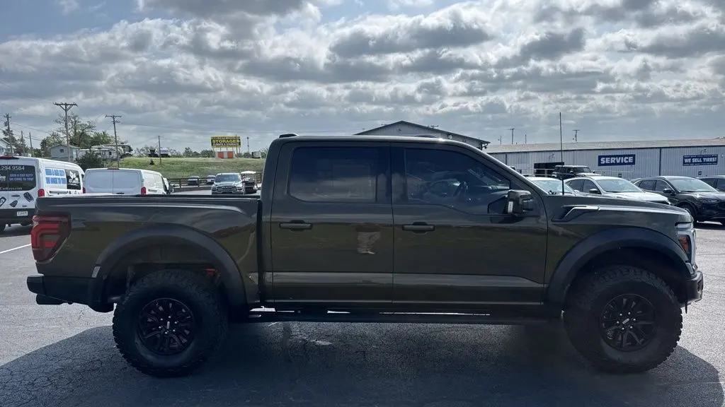 2025 Ford F-150 Raptor