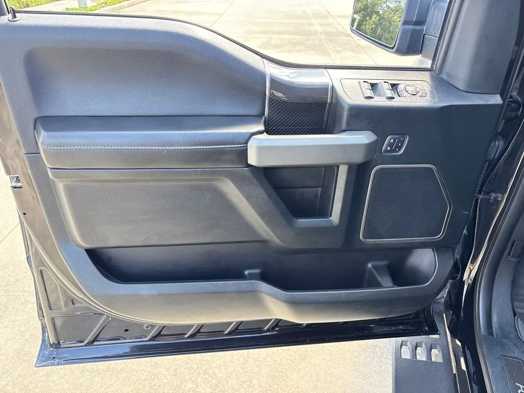 2018 Ford F-150 - $29,200