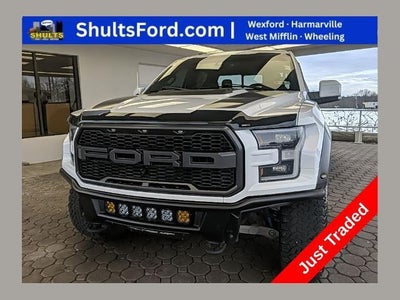 2018 Ford F-150 4X4 Raptor 4DR Supercrew 5.5 FT. SB