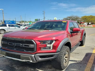 2018 Ford F-150 4X4 Raptor 4DR Supercrew 5.5 FT. SB