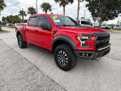 2019 Ford F-150 4X4 Raptor 4DR Supercrew 5.5 FT. SB