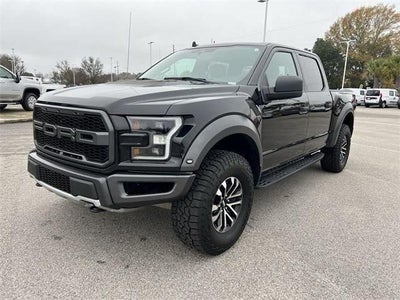 2019 Ford F-150 4X4 Raptor 4DR Supercrew 5.5 FT. SB
