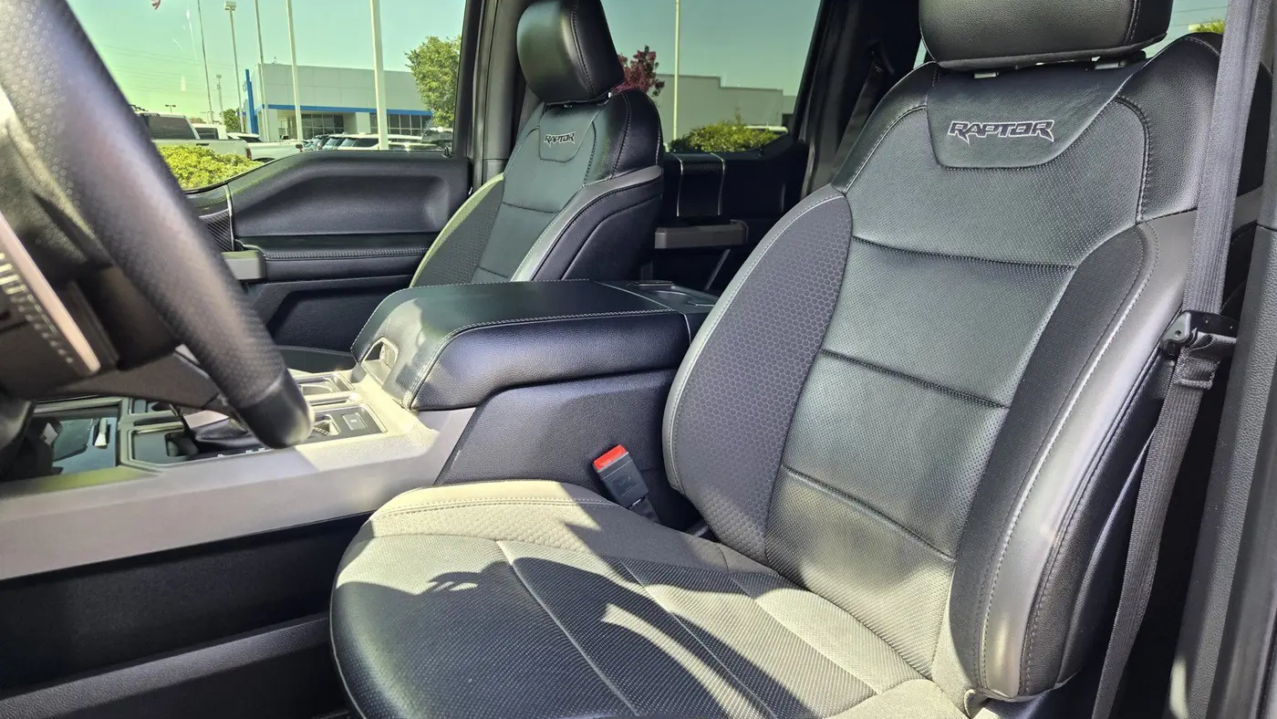 2020 Ford F-150 Raptor