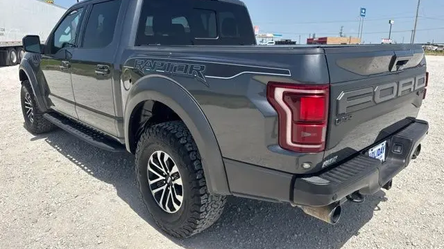 2020 Ford F-150 Raptor